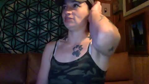 ariel  colin when hes here online show from January 9, 2025, 3:36 am