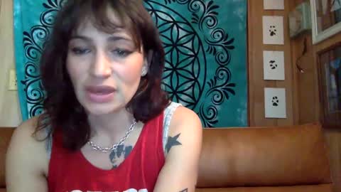 ariel  colin when hes here online show from January 12, 2025, 4:50 pm