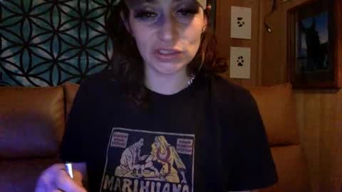 ariel  colin when hes here online show from January 28, 2025, 3:57 am