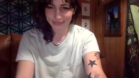 ariel  colin when hes here online show from February 16, 2025, 3:16 pm