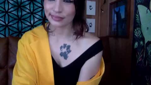 ariel  colin when hes here online show from February 22, 2025, 3:58 pm