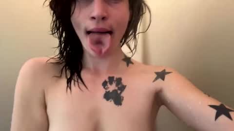 ariel  colin when hes here online show from February 27, 2025, 2:00 pm