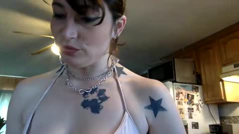 ariel  colin when hes here online show from March 9, 2025, 4:11 pm