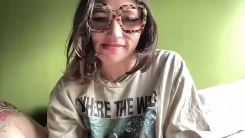 ariel  colin when hes here online show from February 11, 2026, 6:24 pm