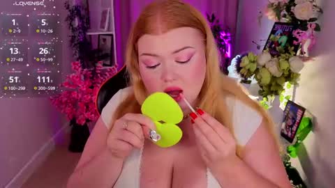 Snapshot of ariettaheart chatting on August 9, 2026, 11:04 am Adele online show from August 9, 2026, 11:04 am
