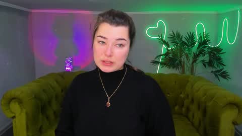 Ari online show from January 30, 2025, 9:04 am