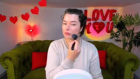 Ari online show from February 13, 2025, 1:15 pm