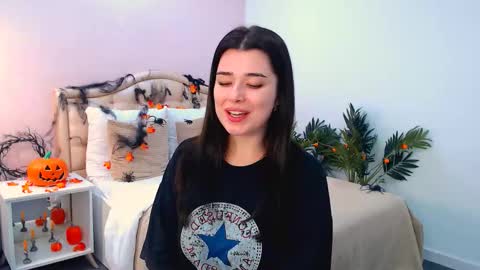 Ari online show from November 4, 2025, 3:11 pm