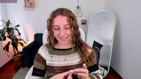 Snapshot of arii_1010_ chatting on July 27, 2026, 7:43 pm Ari online show from July 27, 2026, 7:43 pm