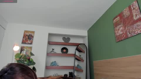 Snapshot of arii_anna_ chatting on June 5, 2026, 8:53 am Arii Anna online show from June 5, 2026, 8:53 am