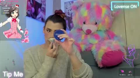 Ariana Forero ---- independet model online show from November 7, 2025, 2:50 pm