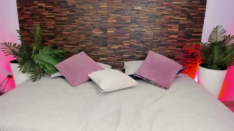 ARIANNA online show from April 5, 2026, 9:17 am