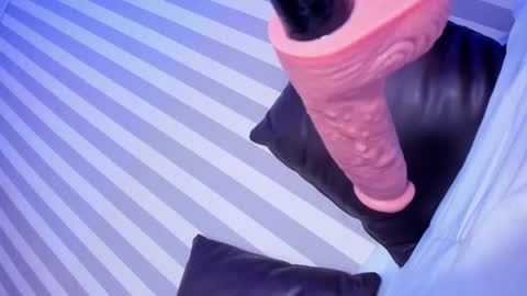  Arianna  online show from February 1, 2025, 8:26 pm