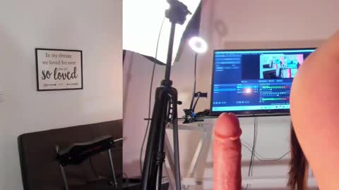  Arianna  online show from February 20, 2025, 2:02 pm