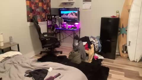 airskiii online show from March 2, 2025, 2:51 am