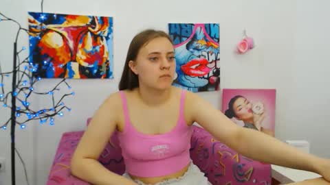 Snapshot of arinabelle chatting on May 31, 2026, 6:09 pm arinabelle online show from May 31, 2026, 6:09 pm