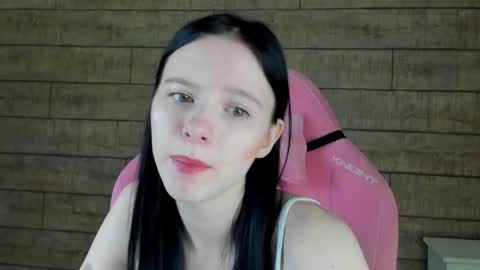 Arinakubrick online show from April 3, 2026, 4:27 pm