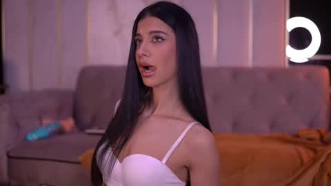 Arina online show from November 8, 2025, 6:29 pm