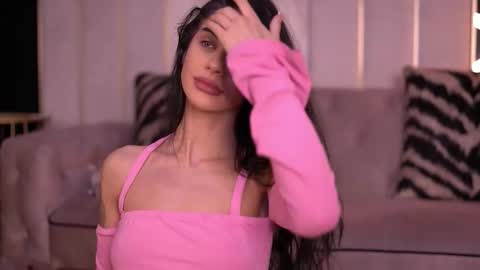 Arina online show from November 16, 2025, 6:13 pm