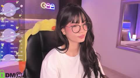 Snapshot of arinextdoor chatting on September 14, 2025, 10:42 pm Ari online show from September 14, 2025, 10:42 pm