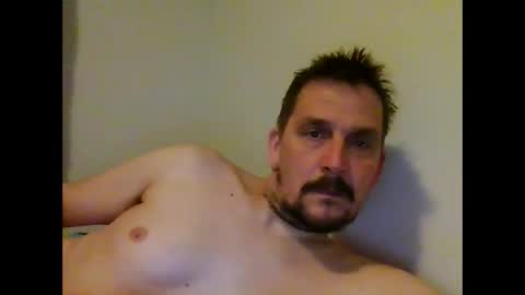 ariparikrigsmann online show from March 9, 2025, 9:25 pm