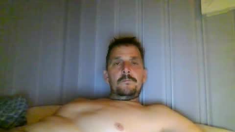 ariparikrigsmann online show from September 20, 2025, 9:05 pm