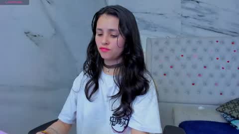 Snapshot of arisha_lee2 chatting on June 5, 2026, 1:45 am arisha_lee2 online show from June 5, 2026, 1:45 am