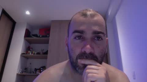 aristi11 online show from January 28, 2025, 3:25 am