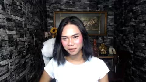 ariya031806 online show from July 18, 2026, 9:35 am