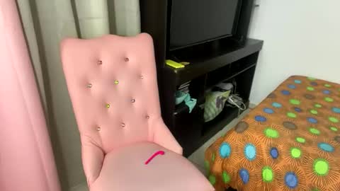 ariza1515 online show from March 3, 2025, 11:22 am