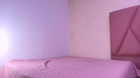 Arleth  online show from September 10, 2025, 3:06 am