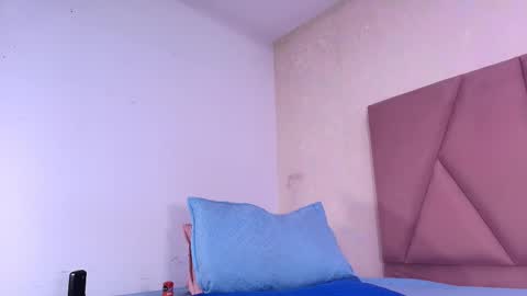 Arleth  online show from September 13, 2025, 3:06 am