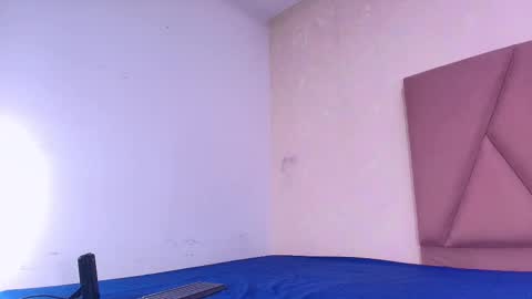 Arleth  online show from September 16, 2025, 3:07 am