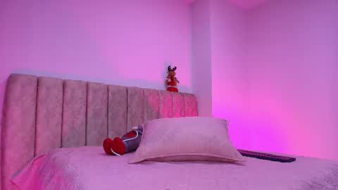 Arleth  online show from December 2, 2025, 3:01 am