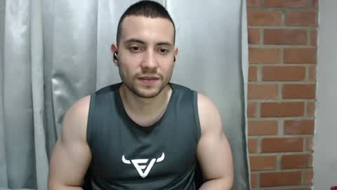 Snapshot of armando_2002 chatting on July 28, 2026, 12:51 am ARMANDO online show from July 28, 2026, 12:51 am