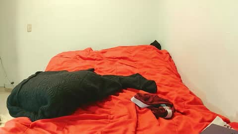 Snapshot of armin_red1 chatting on September 30, 2025, 2:05 am armin_red1 online show from September 30, 2025, 2:05 am