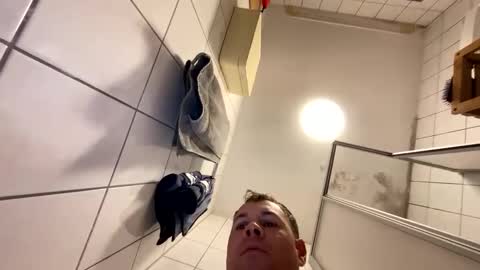 armyskater32 online show from September 12, 2025, 7:30 am