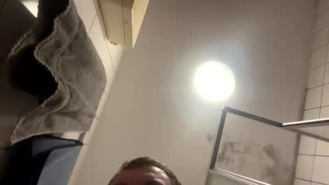 armyskater32 online show from November 29, 2025, 10:13 pm