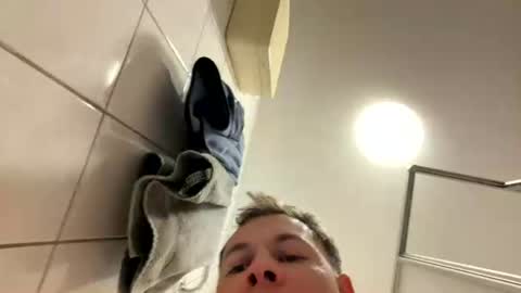 armyskater32 online show from July 19, 2026, 8:34 pm