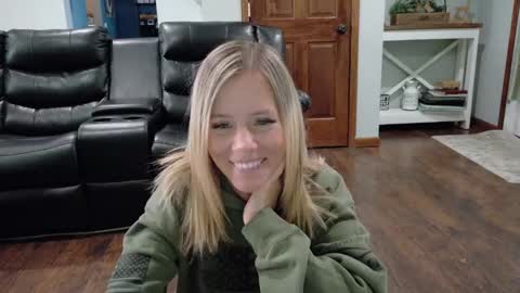 Samantha - Sammie online show from January 27, 2025, 4:01 pm