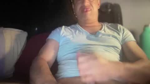 Snapshot of arnie774u chatting on June 1, 2026, 1:40 am arnie774u online show from June 1, 2026, 1:40 am