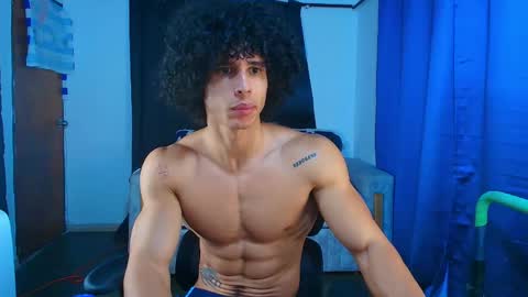 arnold black online show from April 23, 2026, 11:42 am