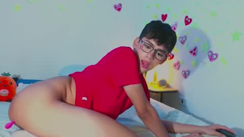 Arnold online show from February 17, 2025, 10:14 pm