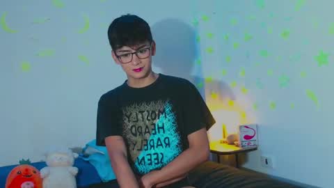 Arnold online show from March 4, 2025, 8:05 pm