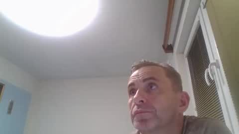 aromannn online show from November 19, 2025, 3:56 pm