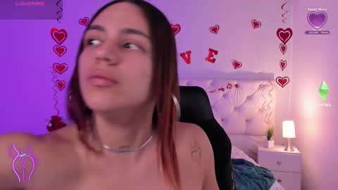 Aron cruz  online show from February 12, 2025, 8:07 pm