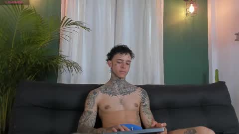 Aron ford online show from November 12, 2025, 6:41 pm