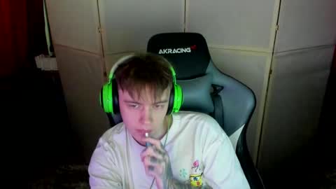 biggest penis  online show from March 5, 2025, 8:00 am