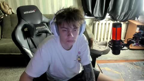 biggest penis  online show from November 6, 2025, 6:58 am