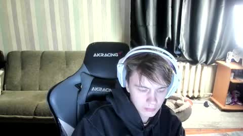 biggest penis  online show from November 18, 2025, 7:57 am